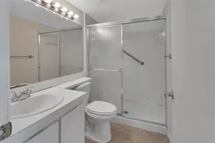 1224 S Pine Ridge Cir, Sanford, FL 32773 - Photo 16