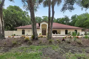 2575 Glen Dr, New Smyrna Beach, FL 32168 - Photo 2
