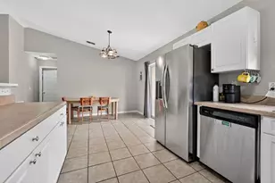 783 Chestnut Ave, Orange City, FL 32763 - Photo 8