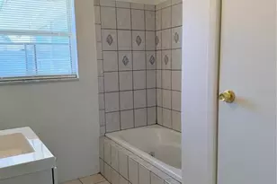 192 Ponce De Leon Dr, Ormond Beach, FL 32176 - Photo 22