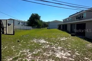 112 Caribbean St, Deltona, FL 32725 - Photo 8