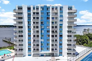 935 N Halifax Ave, Daytona Beach, FL 32118 - Photo 28