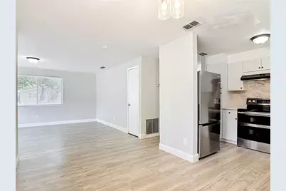1495 Granada Avenue, Daytona Beach, FL 32117 - Photo 10
