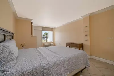 935 S Atlantic Avenue #203, Daytona Beach, FL 32118 - Photo 6