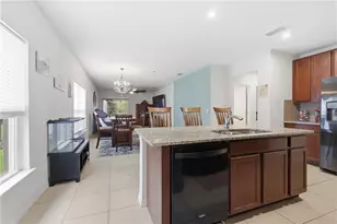 1537 Chelsea Manor Cir, Deland, FL 32724 - Photo 8