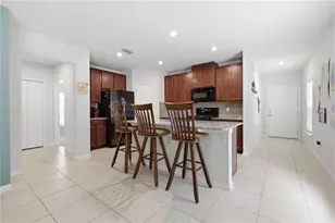 1537 Chelsea Manor Cir, Deland, FL 32724 - Photo 6