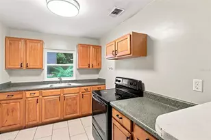 320 W Graves Ave, Orange City, FL 32763 - Photo 10