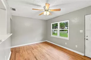 320 W Graves Ave, Orange City, FL 32763 - Photo 6