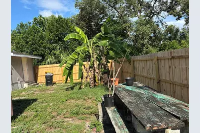 320 W Graves Avenue, Orange City, FL 32763 - Photo 6