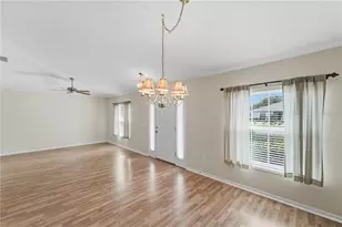 712 Cypress Oak Cir, Deland, FL 32720 - Photo 10