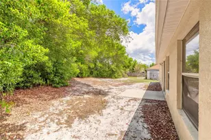 2593 Sedgefield Ave, Deltona, FL 32725 - Photo 18