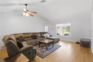 602 Lake Dr, Sebastian, FL 32958 - Photo 6