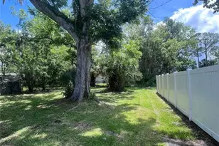 1103 Willow Ave, Sanford, FL 32771 - Photo 16