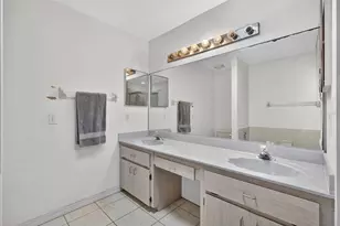 1348 N Wembley Cir, Port Orange, FL 32128 - Photo 30