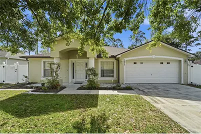 1675 10th Avenue, Deland, FL 32724 - Photo 2