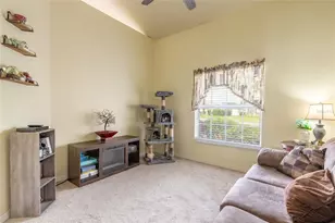 8 Lamoyne Ln, Palm Coast, FL 32137 - Photo 20