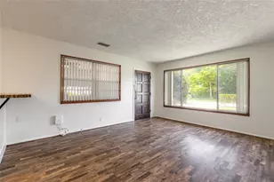 1584 Valencia Ave, Daytona Beach, FL 32117 - Photo 8