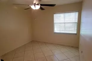 100 Sweetgum Woods Ct, Deltona, FL 32725 - Photo 8