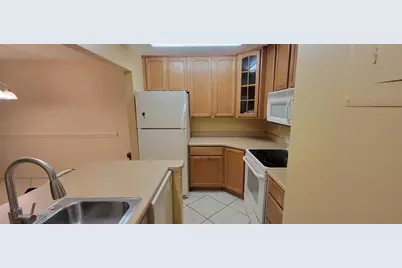 100 Sweetgum Woods Court #12C, Deltona, FL 32725 - Photo 6