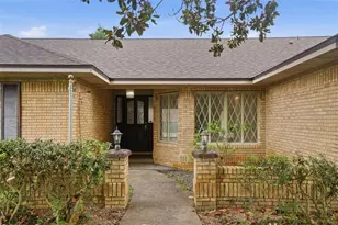 2202 Banbury Ave, Deltona, FL 32725 - Photo 4