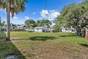 129 S Wild Olive Ave, Daytona Beach, FL 32118 - Photo 32