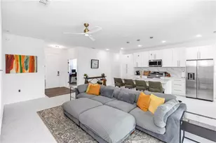 780 Kangaroo Ct, Deltona, FL 32738 - Photo 4