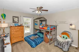 2111 E Parkton Dr, Deltona, FL 32725 - Photo 16