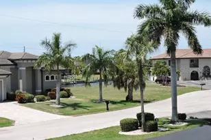 1433 Mediterranean Dr, Punta Gorda, FL 33950 - Photo 44