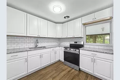 1507 NE 12th Terrace, Gainesville, FL 32601 - Photo 6
