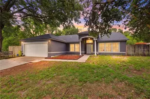 725 W 9th St, Deltona, FL 32725 - Photo 1