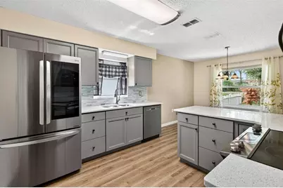 2127 King Richards Court, Orange City, FL 32763 - Photo 12