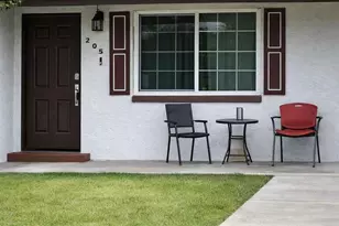 205 Yale Dr, Sanford, FL 32771 - Photo 2