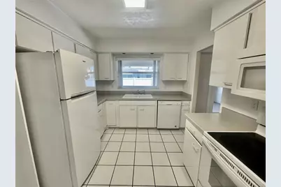 1063 Azalea Pointe Drive, Port Orange, FL 32129 - Photo 10
