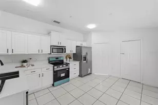 2068 Dixie Belle Ave, Deltona, FL 32725 - Photo 8