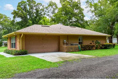 267 N Orange Avenue, Lake Helen, FL 32744 - Photo 6