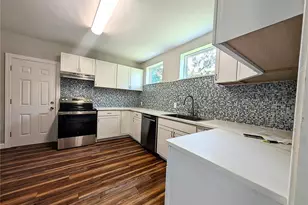 414 S Prospect St, Crescent City, FL 32112 - Photo 8