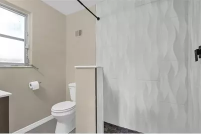 721 W Euclid Avenue, Deland, FL 32720 - Photo 12