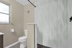 721 W Euclid Ave, Deland, FL 32720 - Photo 12