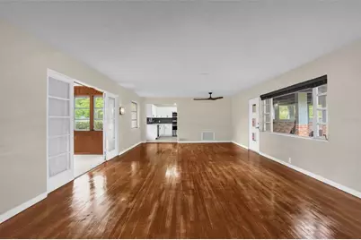 721 W Euclid Avenue, Deland, FL 32720 - Photo 4