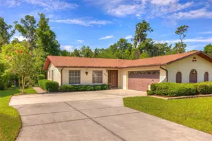 1674 Beasley Dr, Deland, FL 32720 - Photo 2