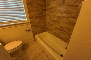 5318 S River Rd, Jacksonville, FL 32211 - Photo 6
