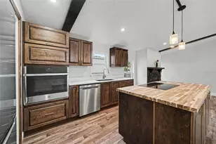 24414 Maxwell St, Astor, FL 32102 - Photo 2