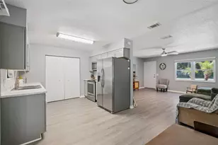 24623 N George St, Astor, FL 32102 - Photo 4