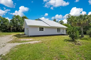 110 W Washington Ave, Deland, FL 32720 - Photo 2