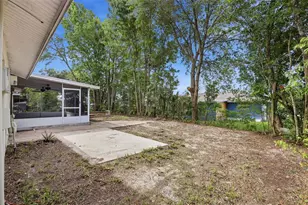 2852 English Dr, Deltona, FL 32738 - Photo 34