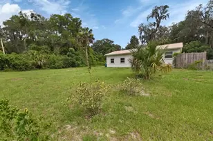 1429 E Howry Ave, Deland, FL 32724 - Photo 20