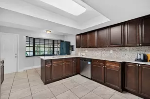 11 Rio Pinar Trail, Ormond Beach, FL 32174 - Photo 10