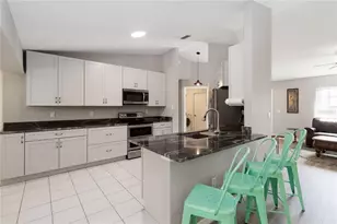 5 Bird of Paradise Pl, Palm Coast, FL 32137 - Photo 2