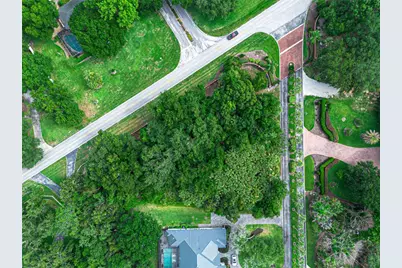 000 Lakeshore Pointe Boulevard, Mount Dora, FL 32757 - Photo 1