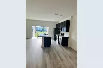 737 Maple Oak Drive, Deland, FL 32720 - Photo 2